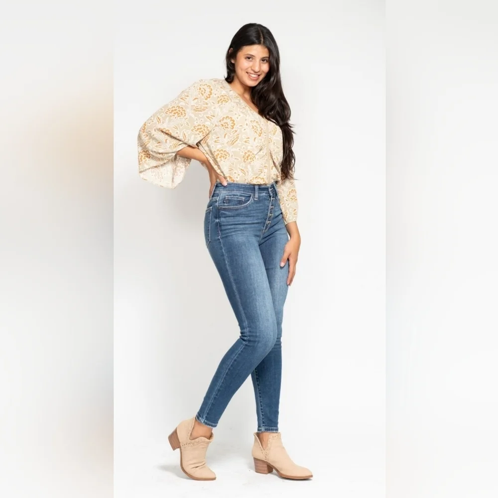 Judy Blue High Rise Medium Wash Button Fly Skinny Jeans Stretch Various NEW